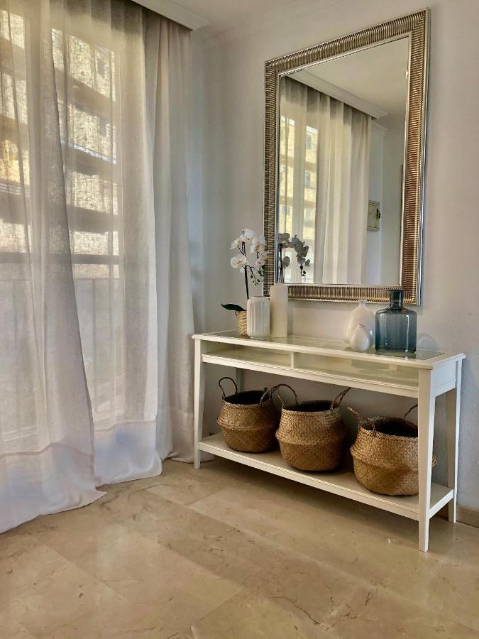 شقة Luxurious Duplex Penthouse With Golf And Sea Views بينالماذينا المظهر الخارجي الصورة